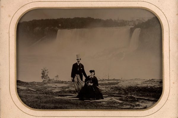 Couple at Niagara Falls