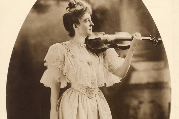 Studio portrait of American violinist Maud Powell, c. 1909